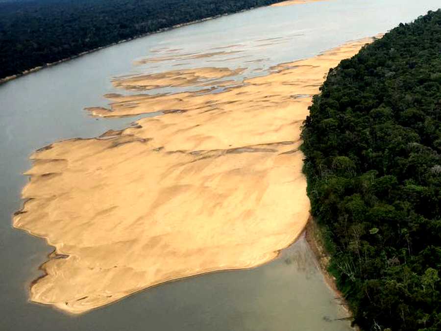 Praias do Rio Branco