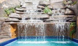 Piscina do hotel